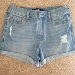 Hollister high rise shorts